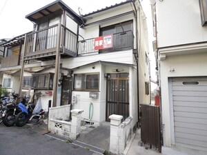 森貸家外観写真