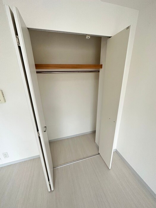 物件内観写真10　(収納)