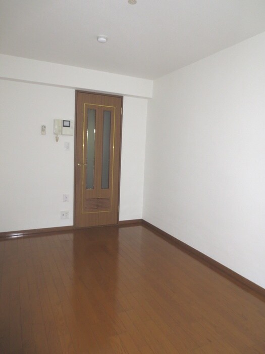 物件内観写真6　(居室)