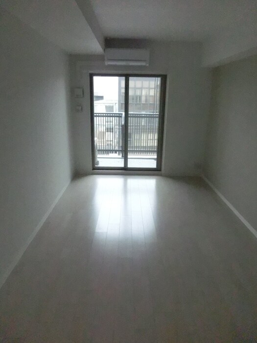 物件内観写真4　(居室)