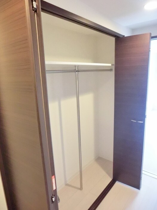 物件内観写真10　(収納)