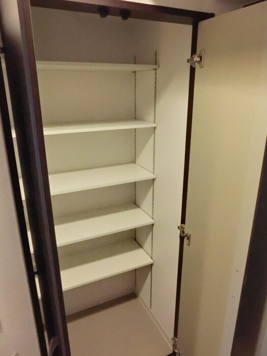 物件内観写真11　(靴箱)