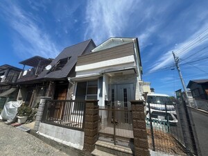 池尻町鈴村戸建外観写真