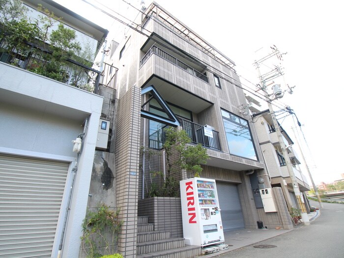 物件外観写真1　(外観写真)