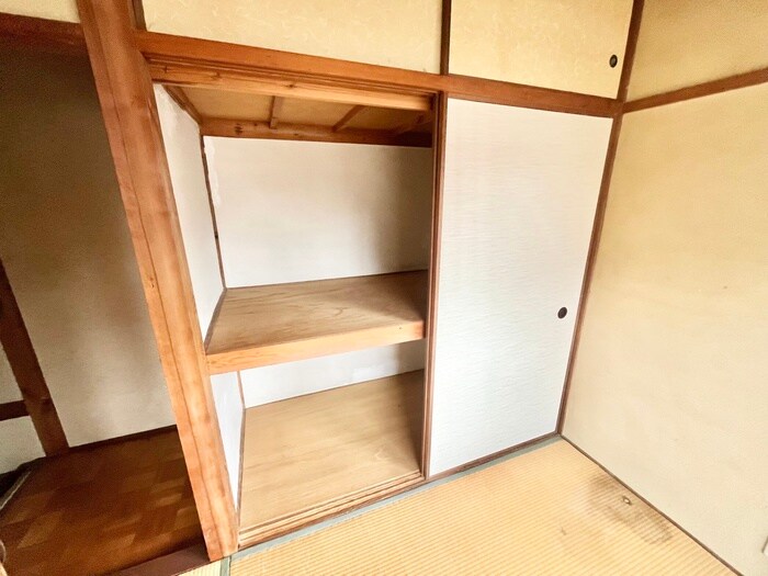 物件内観写真5　(収納)