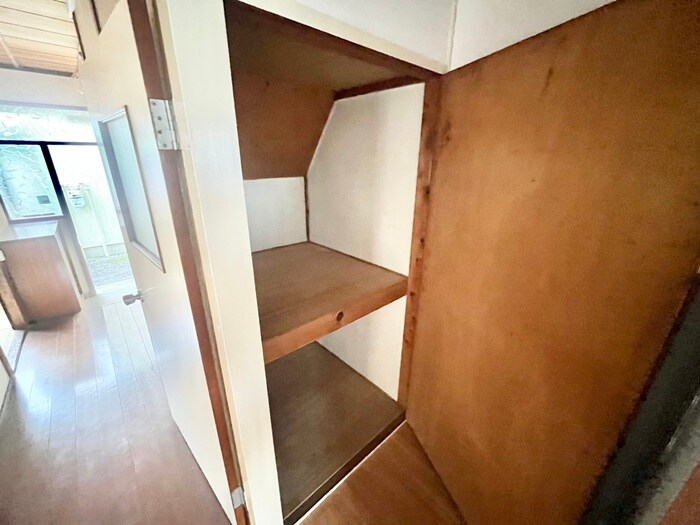 物件内観写真6　(収納)