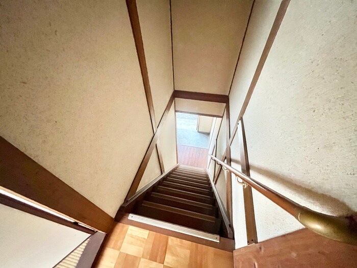 物件内観写真10　(廊下)