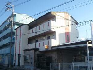プチシャト－中宮外観写真