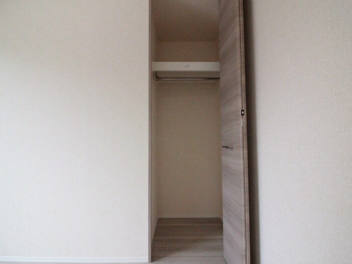 物件内観写真18　(収納)