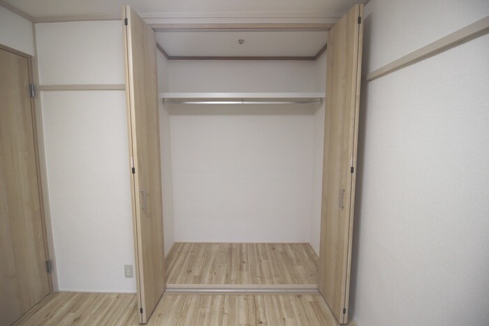 物件内観写真17　(収納)