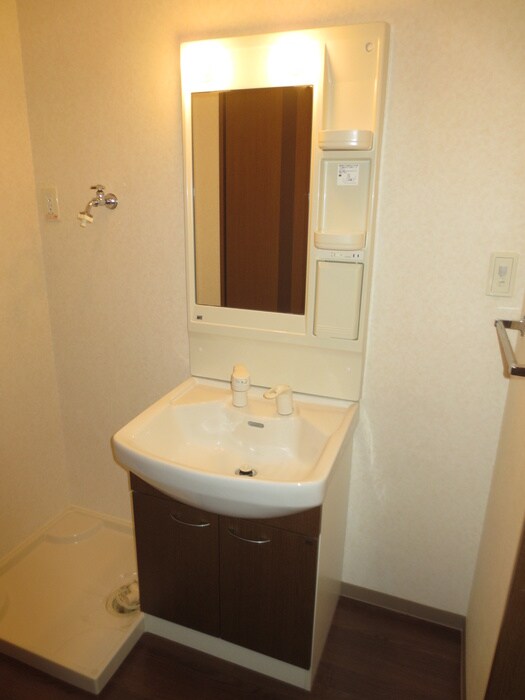 物件内観写真9　(洗面)