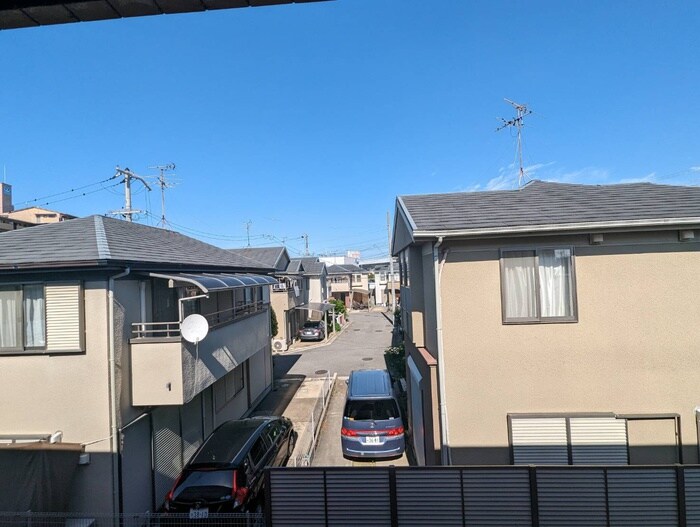 物件内観写真13　(室内からの展望)