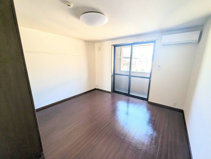 物件内観写真18　(居室)