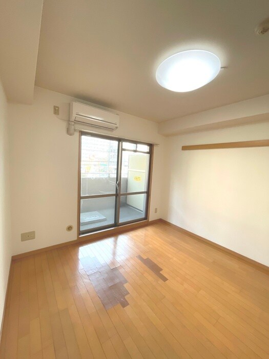 物件内観写真12　(居室)