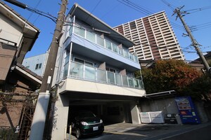 ブリリアントガーデン枚方公園外観写真