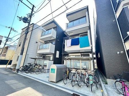 ラフィネ外観写真