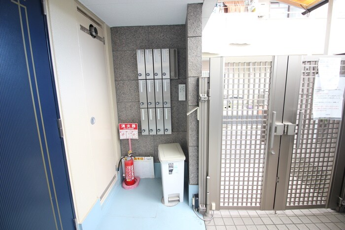 物件外観写真6　(建物設備)