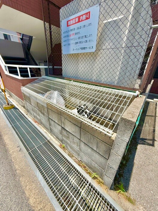 物件外観写真6　(建物設備)