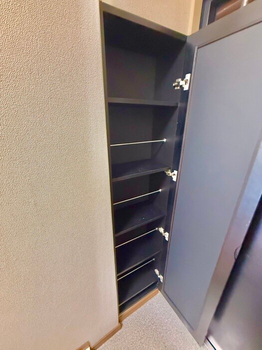 物件内観写真15　(靴箱)