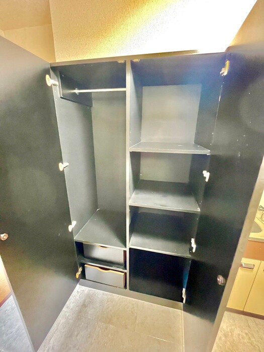 物件内観写真18　(収納)