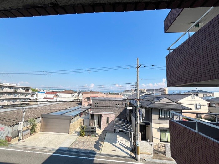 物件内観写真21　(室内からの展望)