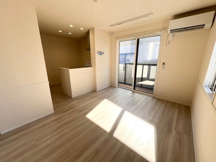 物件内観写真7　(居室)