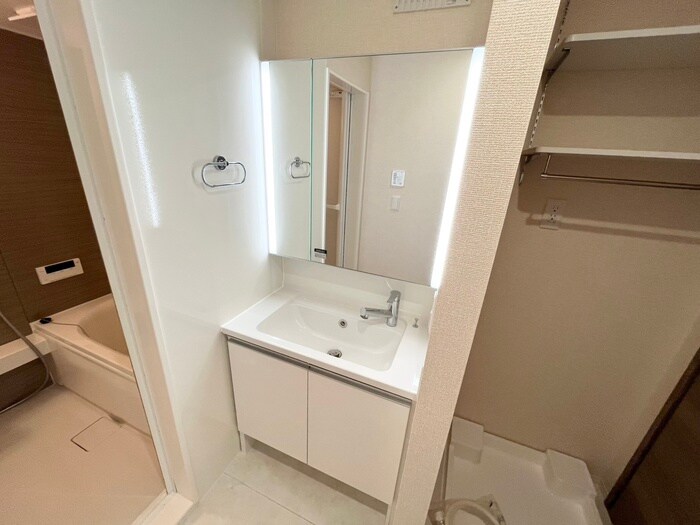 物件内観写真11　(洗面)