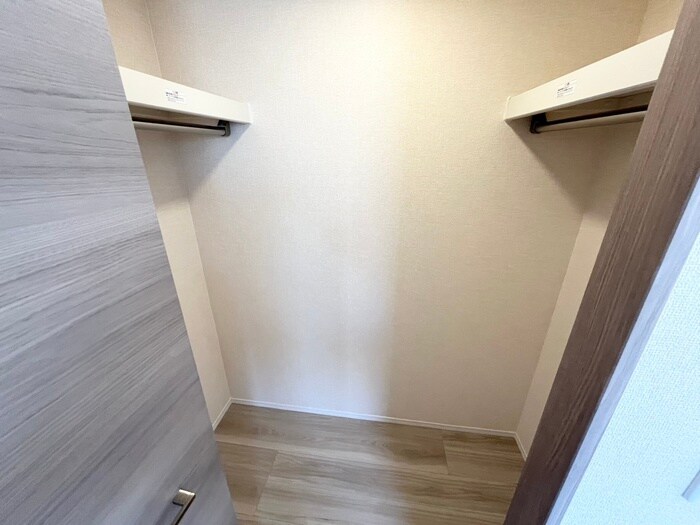 物件内観写真13　(収納)