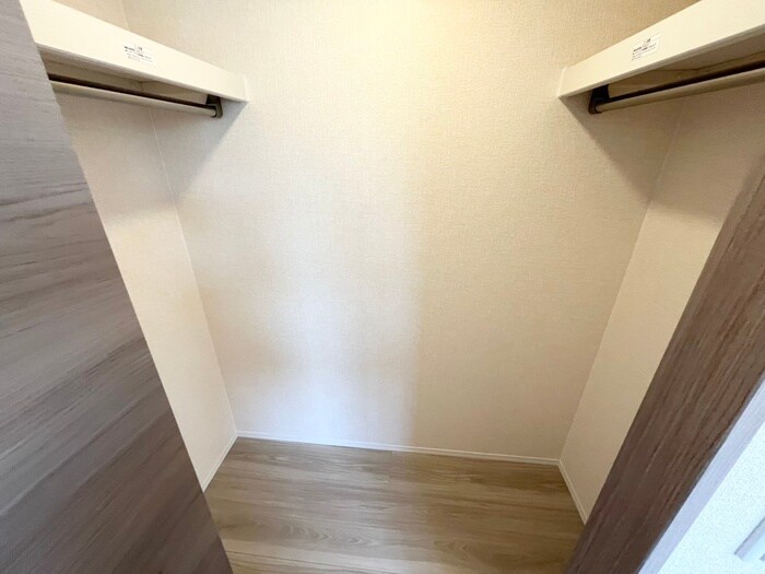 物件内観写真13　(収納)