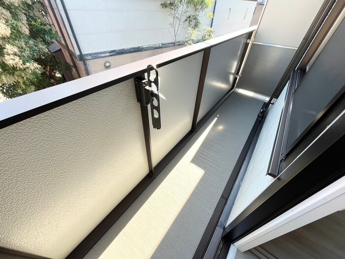 物件内観写真16　(ベランダ・バルコニー)