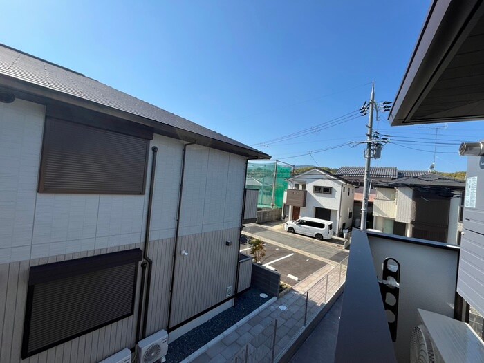 物件内観写真17　(室内からの展望)