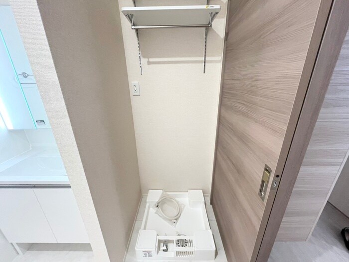 物件内観写真19　(洗濯機置場)