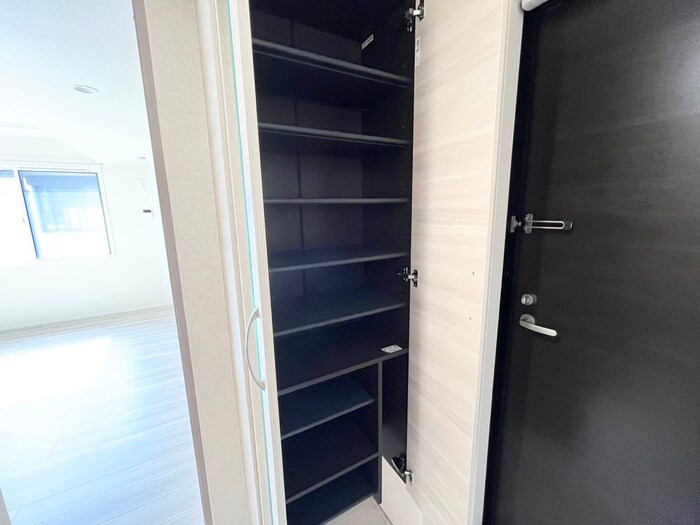 物件内観写真20　(靴箱)