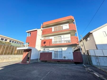 ハイツ広沢ノ池外観写真