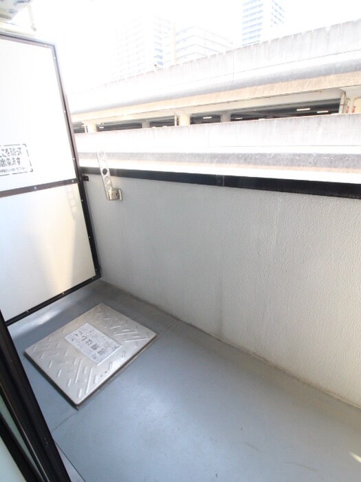 物件内観写真16　(ベランダ・バルコニー)