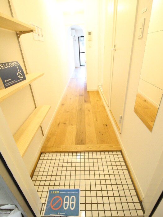 物件内観写真20　(玄関)