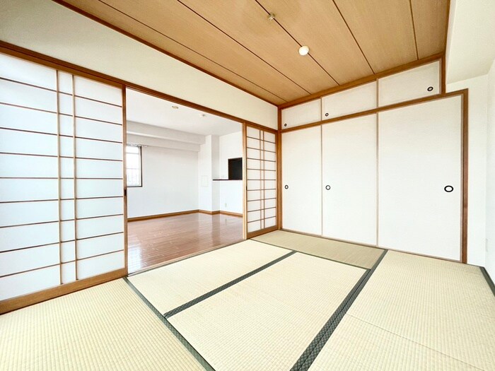 物件内観写真9　(居室)