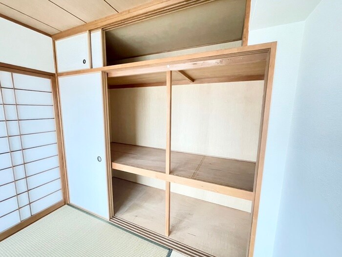 物件内観写真11　(収納)