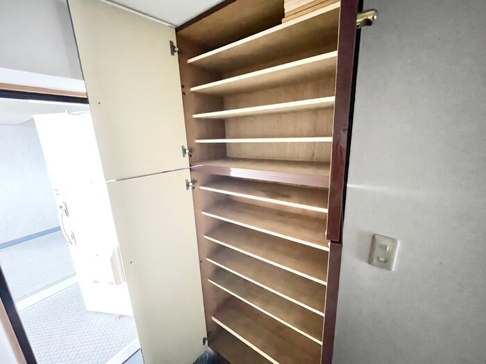 物件内観写真19　(靴箱)
