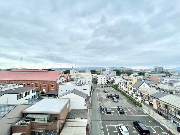 物件内観写真21　(室内からの展望)