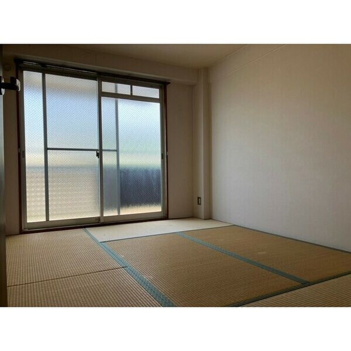 物件内観写真12　(居室)