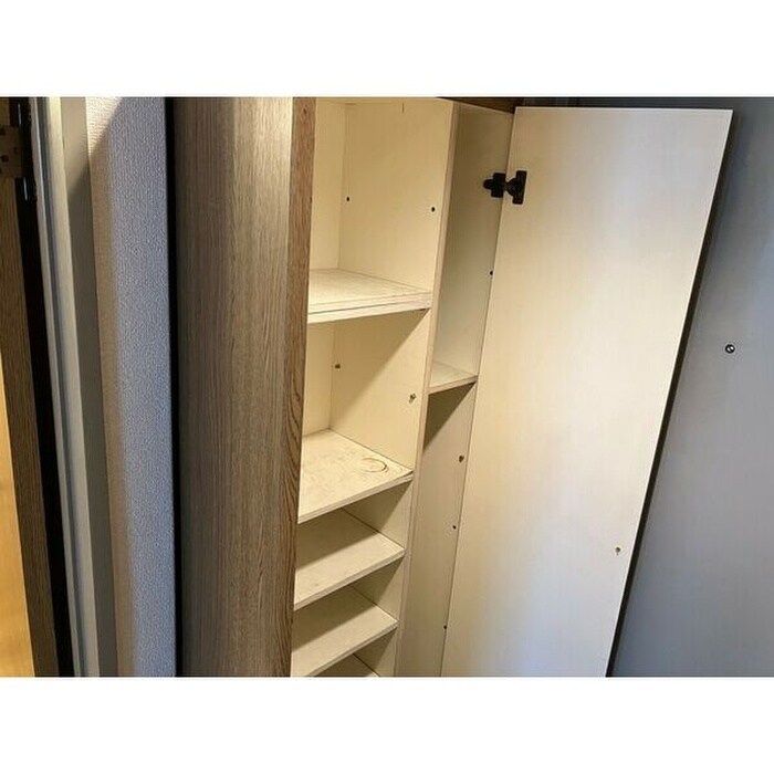 物件内観写真13　(靴箱)