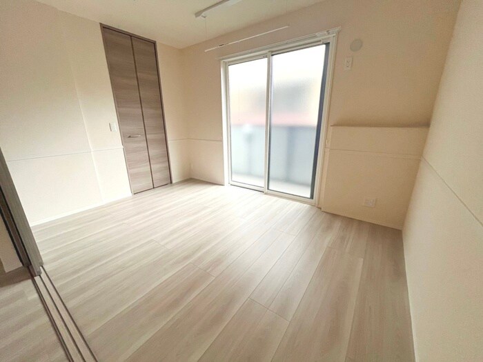 物件内観写真12　(居室)