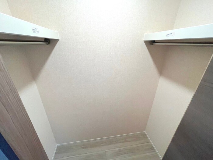 物件内観写真13　(収納)