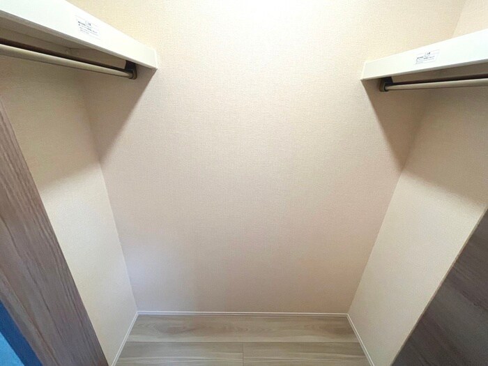 物件内観写真13　(収納)
