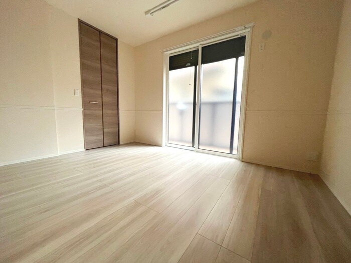 物件内観写真14　(居室)