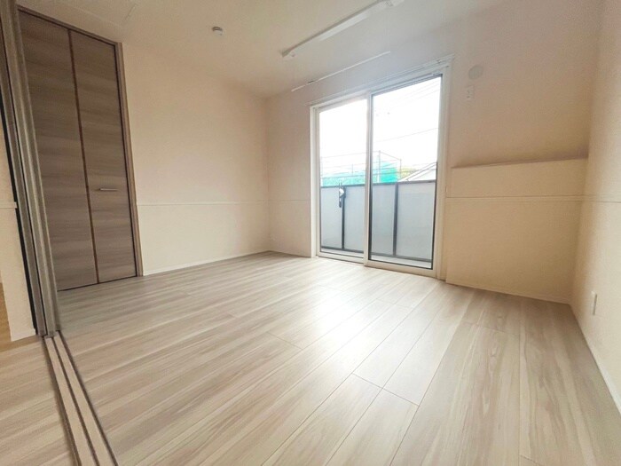 物件内観写真14　(居室)