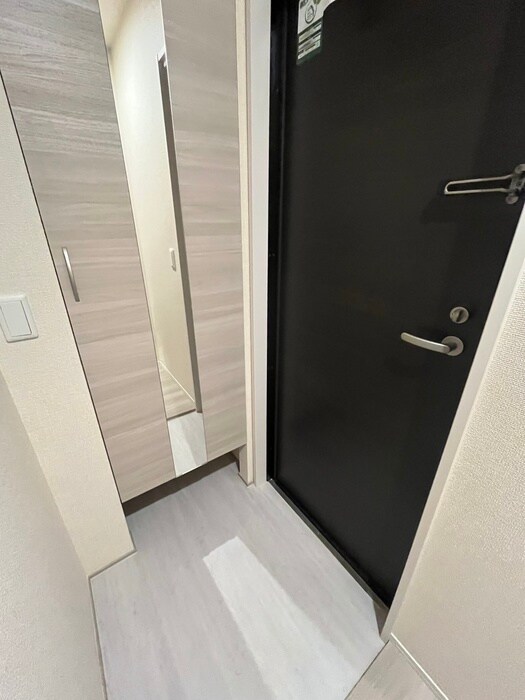 物件内観写真15　(玄関)