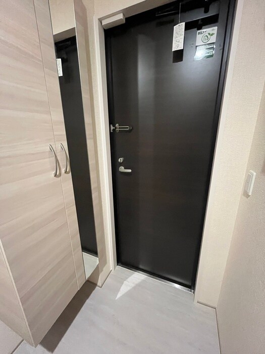 物件内観写真15　(玄関)