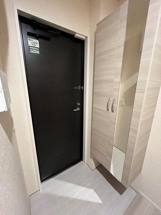 物件内観写真15　(玄関)